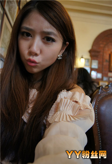 �ǳ����ų���΢������ 24����Ů�ܾ���������������������