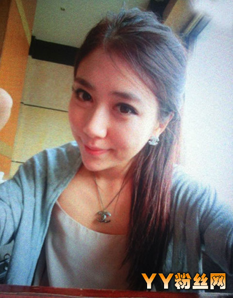 �ǳ����ų���΢������ 24����Ů�ܾ���������������������