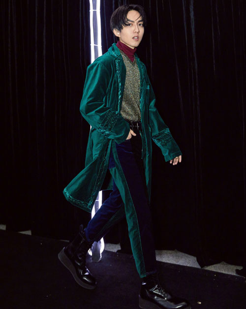 ��嶼�˵����仰����̨�� ��������æ��ҥ�Ƕ���Ĩ��