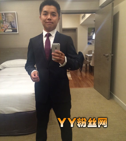 �Ĵ���ѧ������Ů������Ƭ �������������������Ͼ�������˵ȫ��