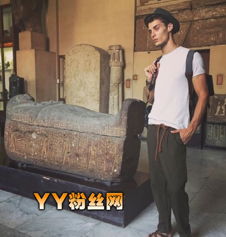 ��������Ѽ�ͥ�������� RobertOx�����������ins�ִ�߶���Ƭ