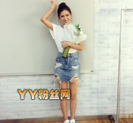 一年级大学季张予曦家庭背景胸围身高 张予曦王思聪分手真相