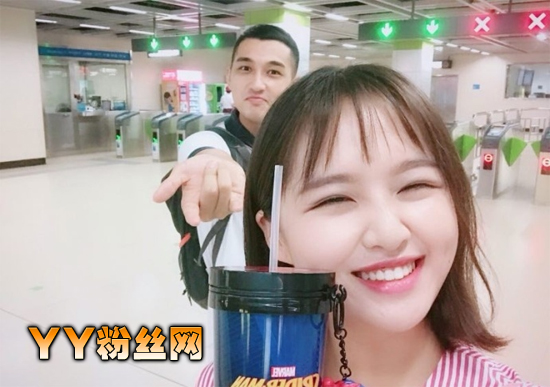 �廪��Ѫ˧�翨��ͮŮ������˭ һվ���׿���ͮ����˧��û����