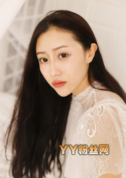 ����90����Ů��ʦ���������Ƭ���� ������Ȼ�����Χ����˽��