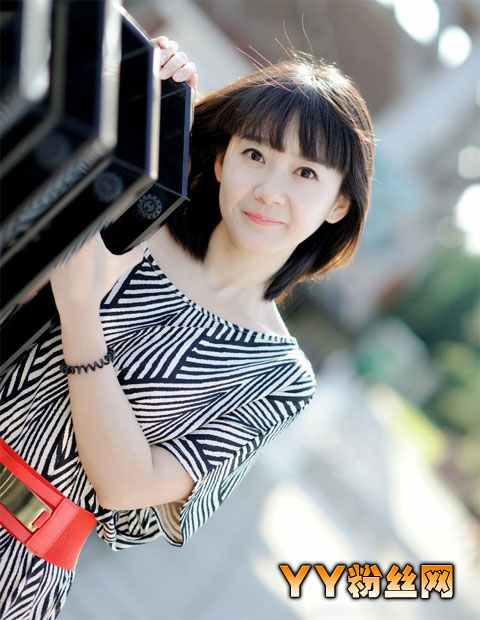 非诚勿扰张杨微博资料 30岁行政主管张杨生活素颜照