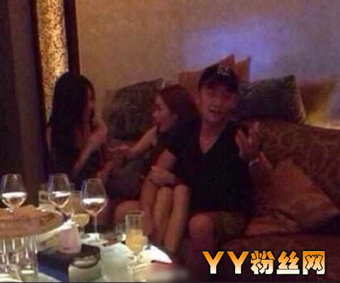 郑恺女友程晓玥微博身高三围资料 超级白富美程晓玥家庭背景