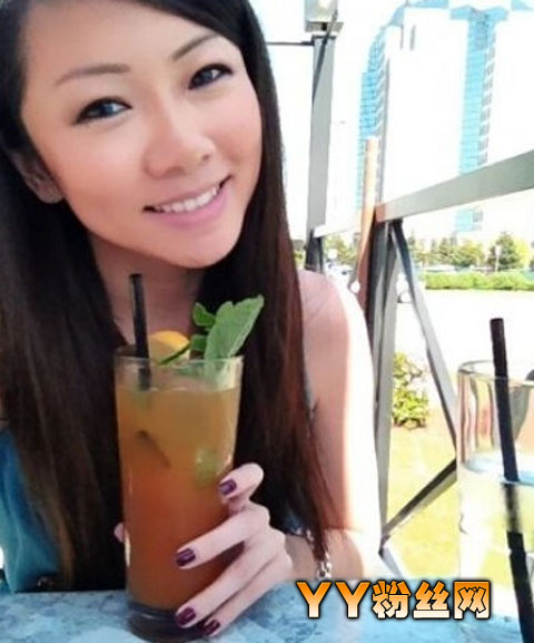 郑恺女友程晓玥微博身高三围资料 超级白富美程晓玥家庭背景