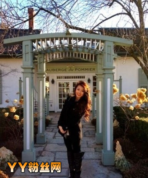 郑恺女友程晓玥微博身高三围资料 超级白富美程晓玥家庭背景