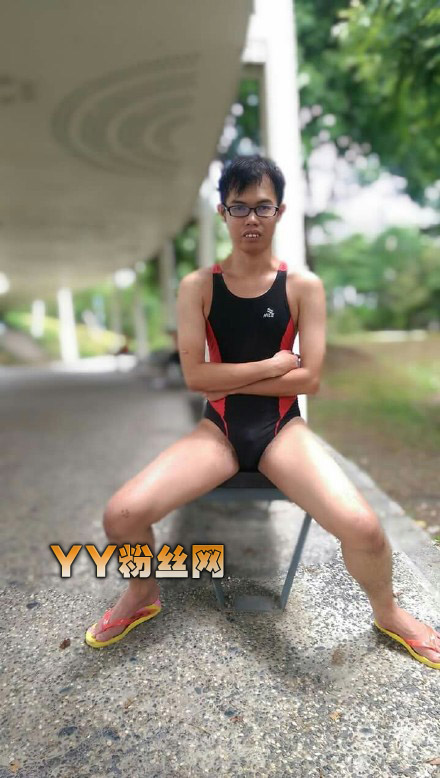 �˼ѻ���ޱޱ������Ƭ ̨������˼ѻ����ǳ���Ů��