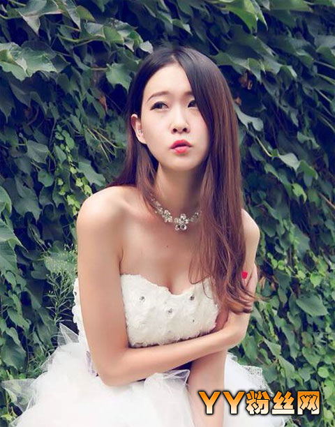 非诚勿扰吕晓萌美艳私照美翻 吕晓萌个人资料微博身高三围素颜