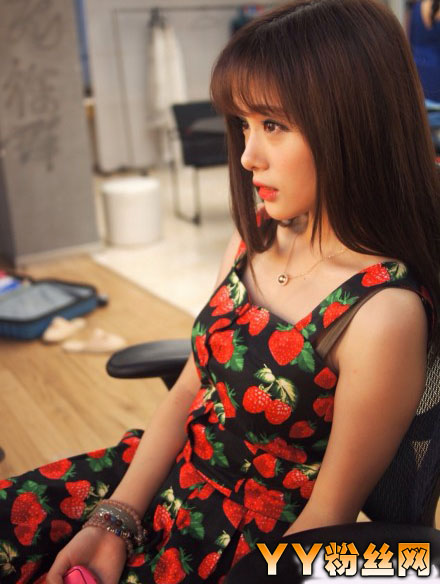 ������������΢������ ������Ů������Χ�����Ը�˽����