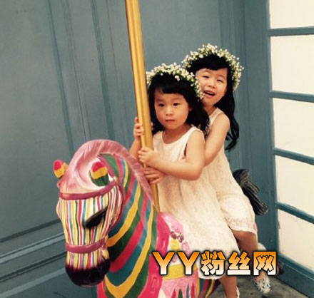 ��־��Ů����������������Ƭ ����������˰ְֻ�������ը��