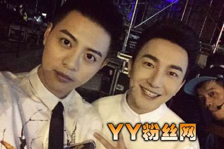 一站到底男神学霸邓楚涵女朋友是谁 邓楚涵个人资料私照帅呆了