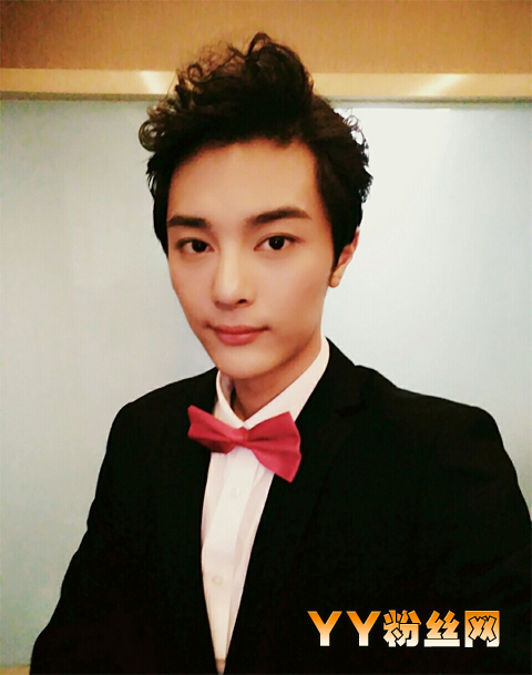 ����С����Բ�˧��������Ƭ �Ƕ����ޞԲ�Ů������˭���߽���