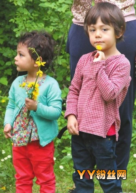 �ְ�ȥ�Ķ�����Ů�������ȹ������� ��������Ƭ���ÿ���