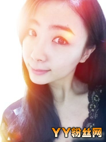 ������΢�� �ǳ����ű��������� ����ר��Ů�񱡲�������������Ƭ