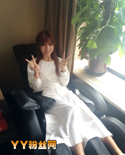 �ǳ������Ψ��˽���� 24������Ů�