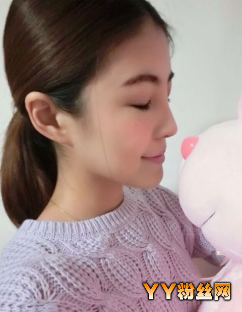 �ǳ������Ψ��˽���� 24������Ů�