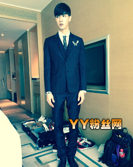 �������ǻ�Ѫ����Ϊʲô������ ������Ů��������������Ƭ