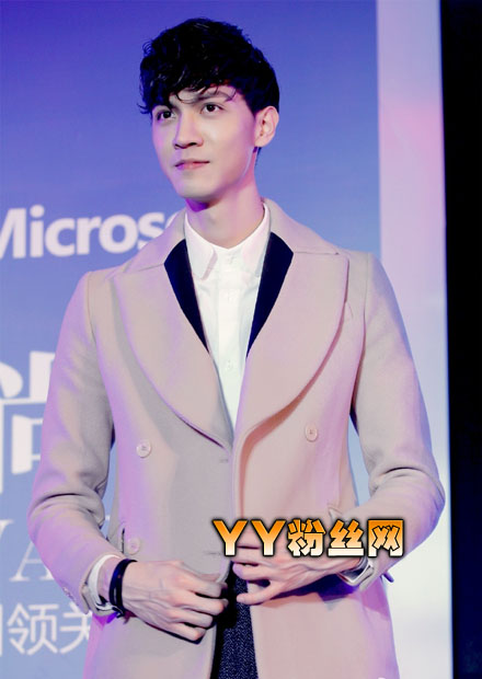 �������ǻ�Ѫ����Ϊʲô������ ������Ů��������������Ƭ