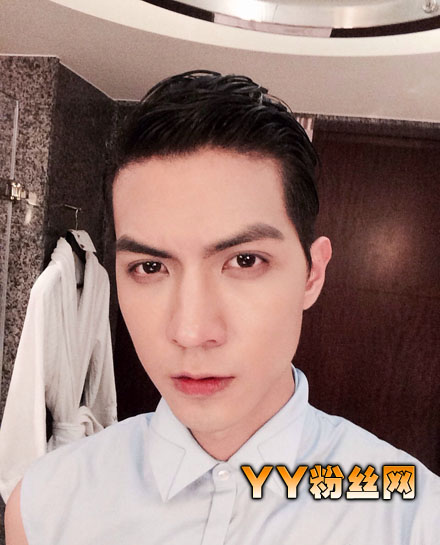 �������ǻ�Ѫ����Ϊʲô������ ������Ů��������������Ƭ