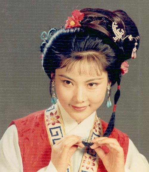 �������ݹ���Խ���װ�� �����ɶ������������Ƭ