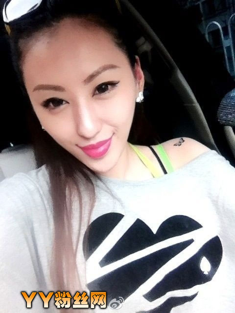 我们约会吧鞠尙宜资料 鞠尚宜微博照片 服装设计师