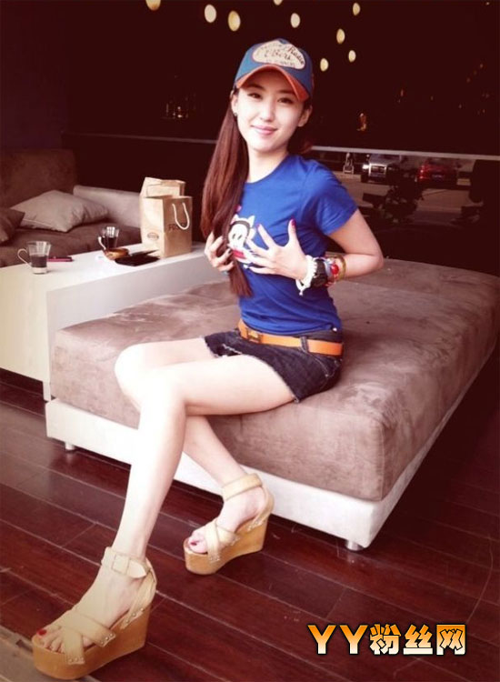 我们约会吧鞠尙宜资料 鞠尚宜微博照片 服装设计师