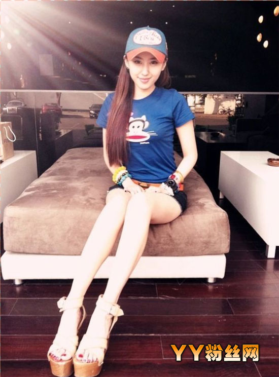 我们约会吧鞠尙宜资料 鞠尚宜微博照片 服装设计师