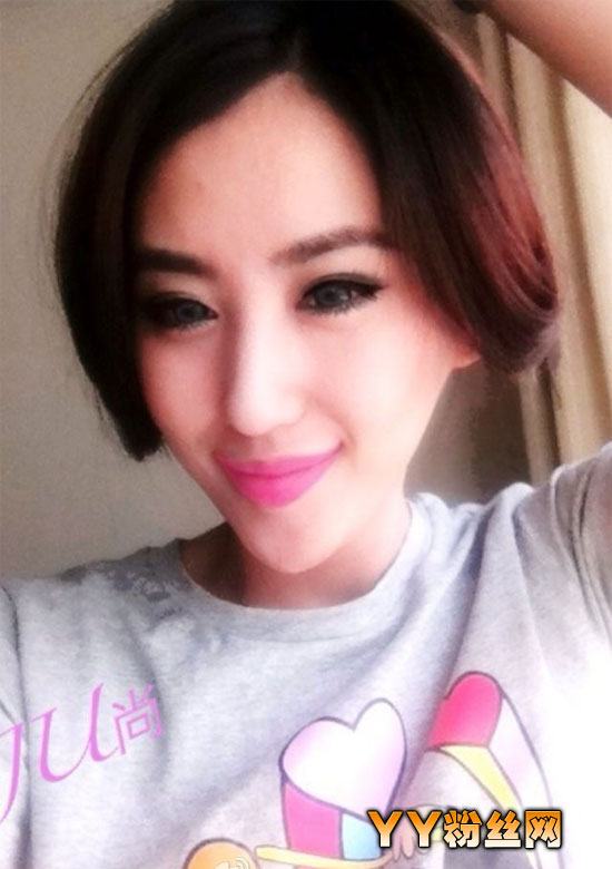 我们约会吧鞠尙宜资料 鞠尚宜微博照片 服装设计师