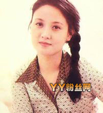 邓婕为什么不生孩子 邓婕年轻时照片和张默的秘密像亲生儿子一样