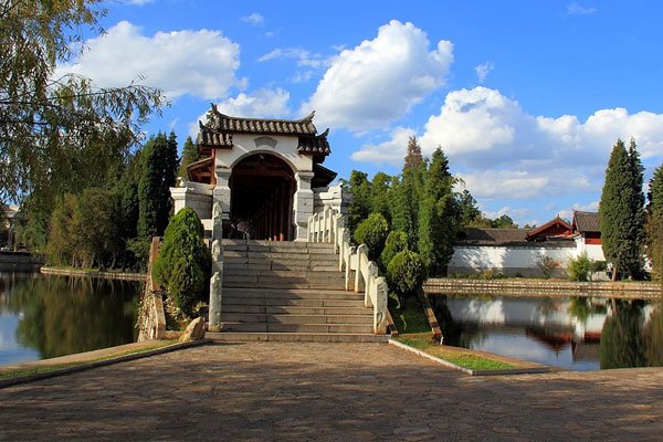 �������̴�������� �����������������߳�