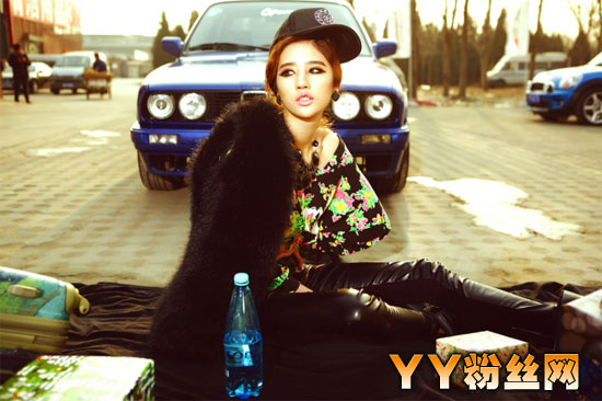 ��һ��ģ���ǵ��Ϲ���˭ ���ǵ�΢��������Ƭ