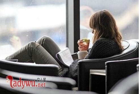 与女房客同居时代就有如此艳遇 漂亮房客成了我心中的秘密花园