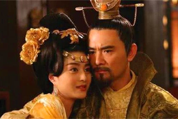 ��������������Ȣ��ĸ ��ĸ��Ĺ¶�˭֪��