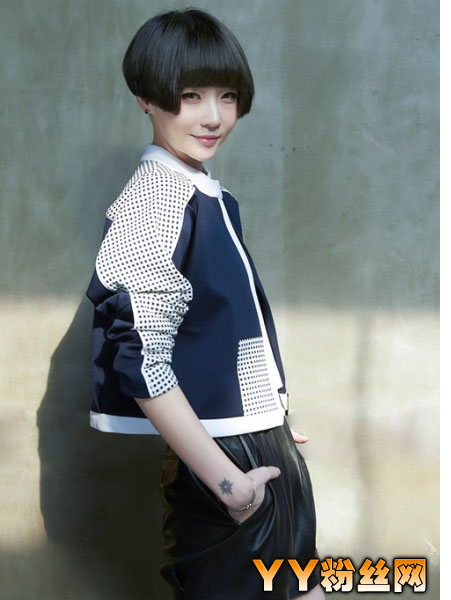 �������������ӽ����߶�߱������� ���ӽ�ǰ����˭