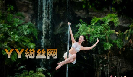 �Ը�Ů����С��д���ع� �ֹ�����Ů��С��һ�����㾢������