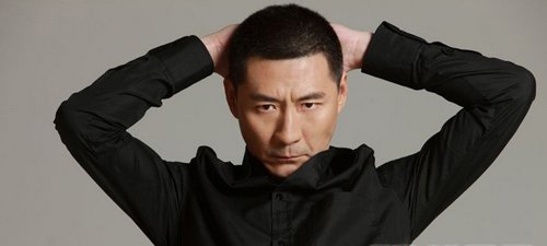 ���ӽ�����������˭ �ͷ�ܿ��ʲô��ϵ