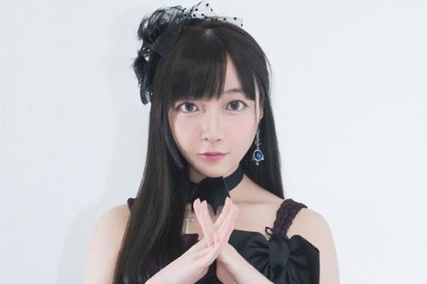 ����������ʷ cosȦ�кܳ�����Ҳ��Ŭ��