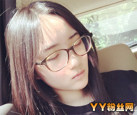 SNH48��Ա�Լ�������ʷ����΢�� �Լ�������ǰ����Ƭ�Ա�