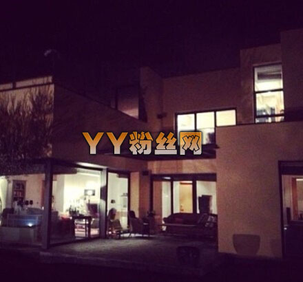 纪晓波小三门女主角瑶灵灵儿微博澄清 其照片真实姓名曝光