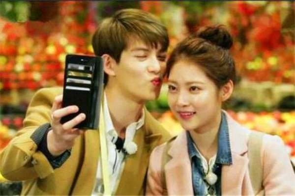 李宗泫孔升妍私下关系 表面上就能够猜出李宗泫孔升妍大概的关系
