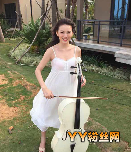 �ǳ����ż������Ƭ���� ŷ������Ĥ���Ů���Ǽ����΢��