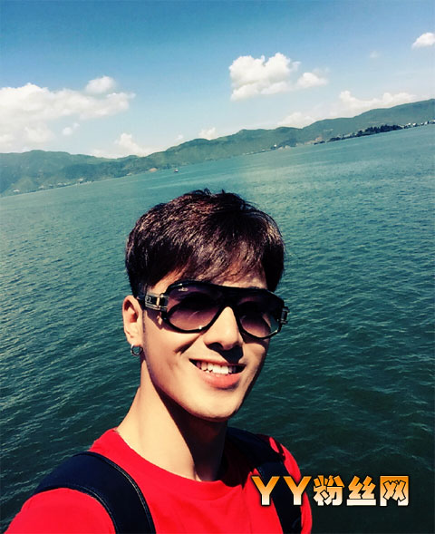 �ǳ�����³����˧����Ƭ�������� ³���ָ�������΢����ϵ��ʽ