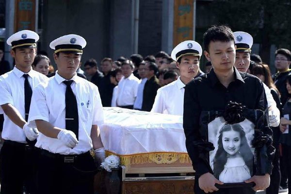 ��˹��ʲôʱ��ִ�� ���ɱ�˷�ƽʱ�ܻ�αװ