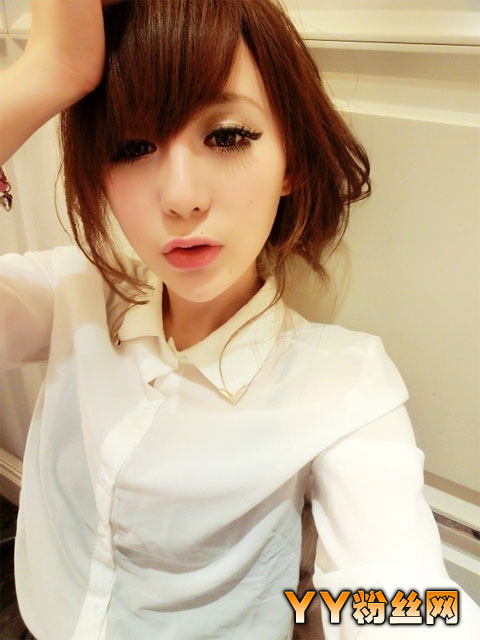 陈美心美艳私房图片 赵本山外籍女徒弟陈美心个人资料