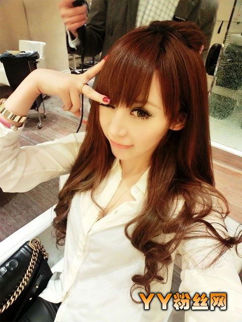 陈美心美艳私房图片 赵本山外籍女徒弟陈美心个人资料