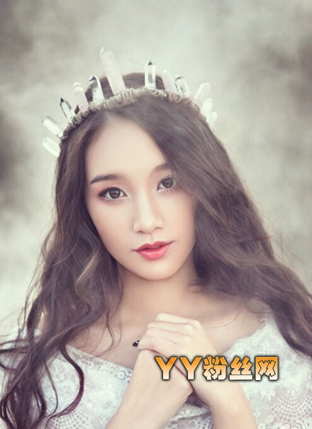 ����������ǰ����Ƭ�Ա�Ѱ�Ұ���ð������Ѱ��˭�ݵİ����߳�����