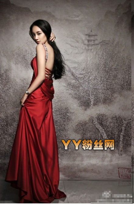 ����������ǰ����Ƭ�Ա�Ѱ�Ұ���ð������Ѱ��˭�ݵİ����߳�����