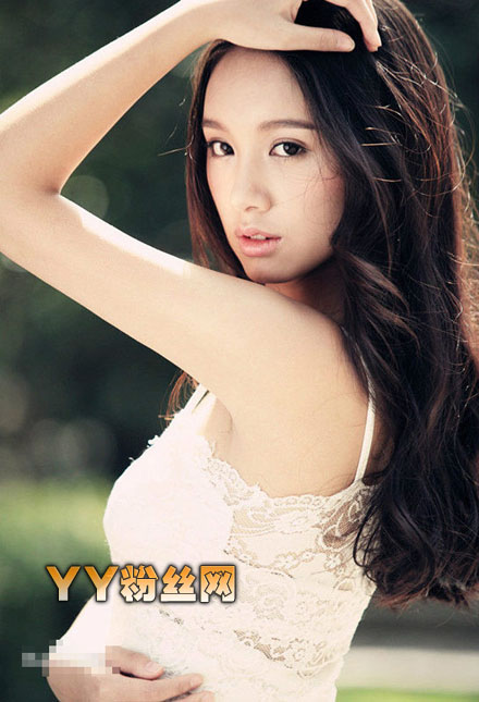 ����������ǰ����Ƭ�Ա�Ѱ�Ұ���ð������Ѱ��˭�ݵİ����߳�����